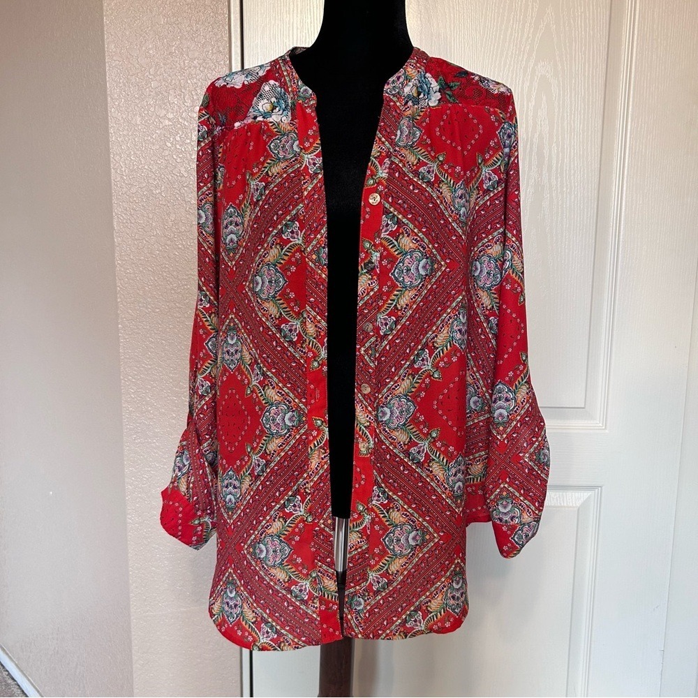 Figueroa & Flowers‎ Red Floral With Sheer Lace Back Blouse Size Large